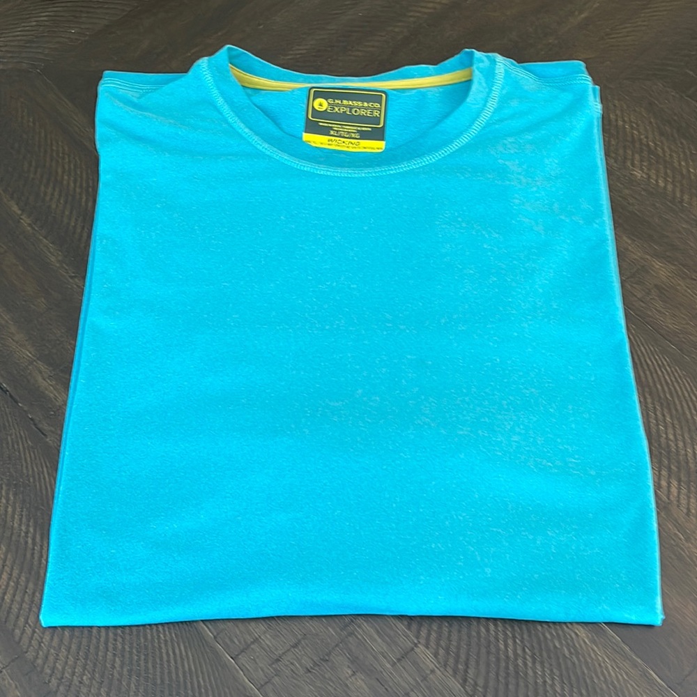 G H Bass Aqua Blue XL t shirt